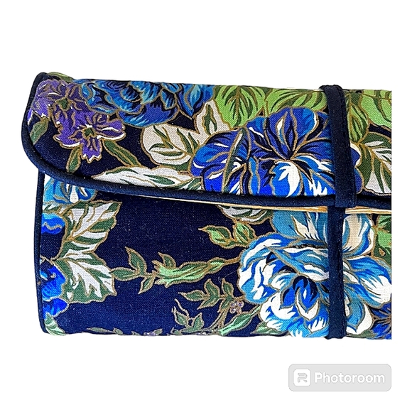 TED LAPIDUS BLUE FLORAL TRAVEL COSMETIC & JEWELRY ORGANIZER WALLET EUC - Picture 6 of 15